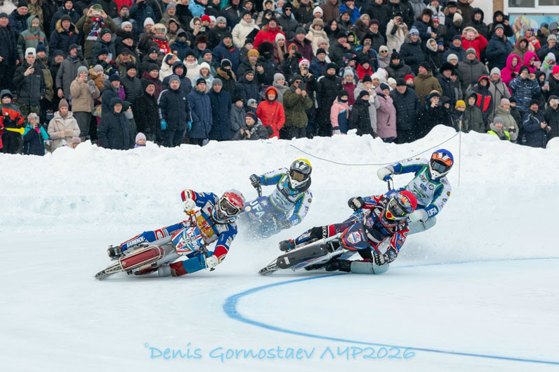 Серебро Хомицевича и напряжённая борьба: итоги первого финала ЧР по ледовому спидвею | Ледовый спидвей: Хомицевич — второй на первом финале чемпионата России