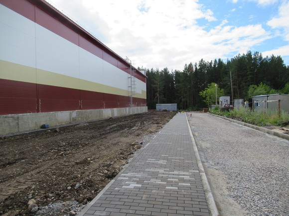 Вести «с полей»: как идет работа по возведению крытого катка в Каменске-Уральском? Говорят, в благоустройстве тоже видны изменения Вести «с полей»: как идет работа по возведению крытого катка в Каменске-Уральском? Говорят, в благоустройстве тоже видны изменения