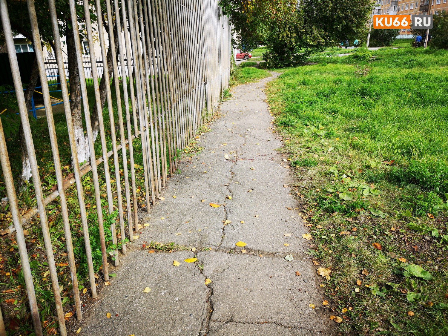 Конфликт двух незнакомых мужчин привел к смерти одного – тело нашли в четверг у детсада в Каменске-Уральском, и к аресту другого