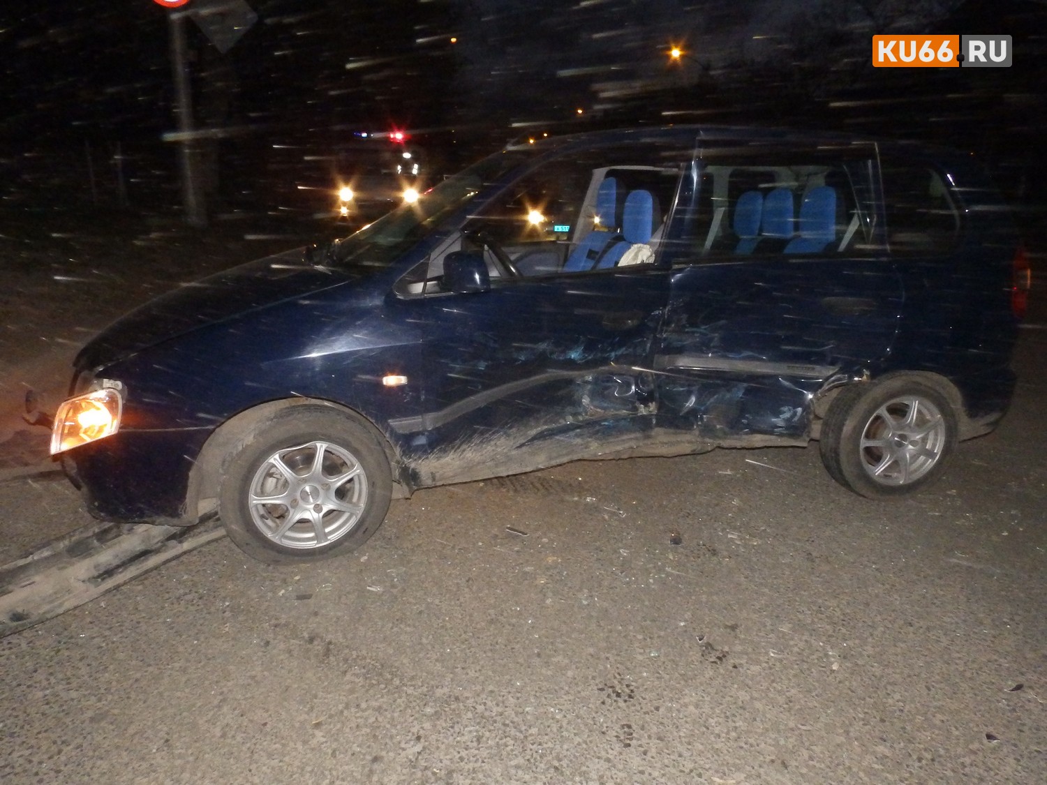 В Каменске-Уральском на перекрестке водитель «японца» протаранил попутный ВАЗ – сам в порядке, а второму пришлось взять больничный