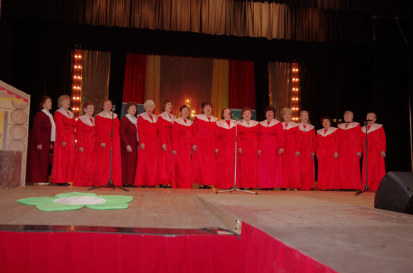 На исходе творческий сезон в ДК «Современник» в Каменске-Уральском — хороший повод вспомнить, кто и чем здесь занимается!