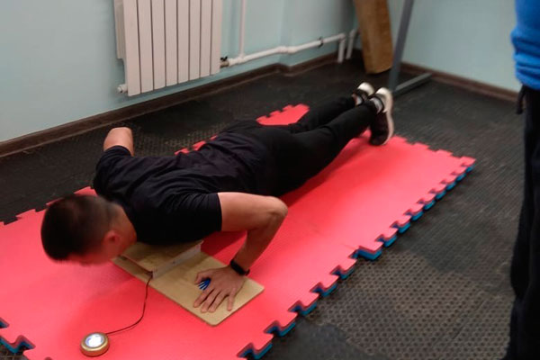 Студенты участвовали в первенстве Каменска-Уральского по многоборью «ГТО»: как распределились места среди местных колледжей и кто сильнее?