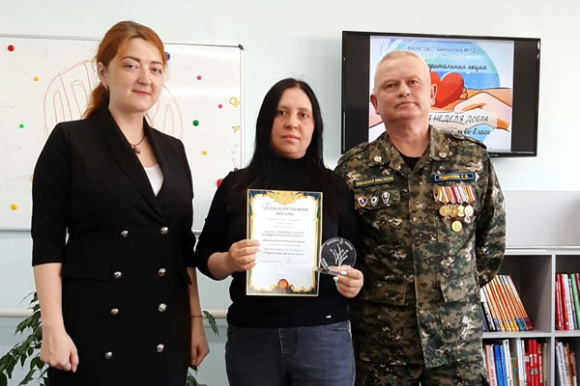 «Творим добро другим во благо». В каменской библиотеке прошла благотворительная акция