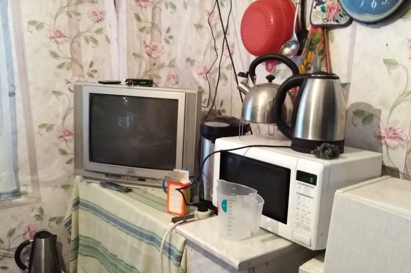 Погорельцам из села Пирогово собрали 15 тысяч рублей и необходимые вещи