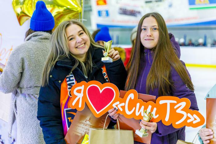 СинТЗ победил в городском конкурсе "Лидер года" | СинТЗ стал лучшим предприятием города по реализации молодежной политики