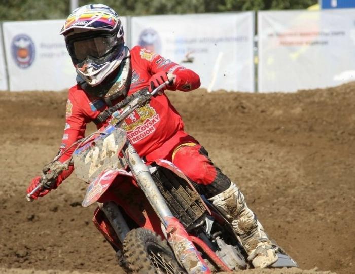 На стадионе «Металлург» в Каменске-Уральском стартует сезон мотогонок на льду