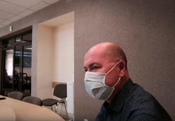 Медики работают на пределе, люди в больнице лежат в коридорах: все самое важное о второй волне COVID-19 в Каменске-Уральском