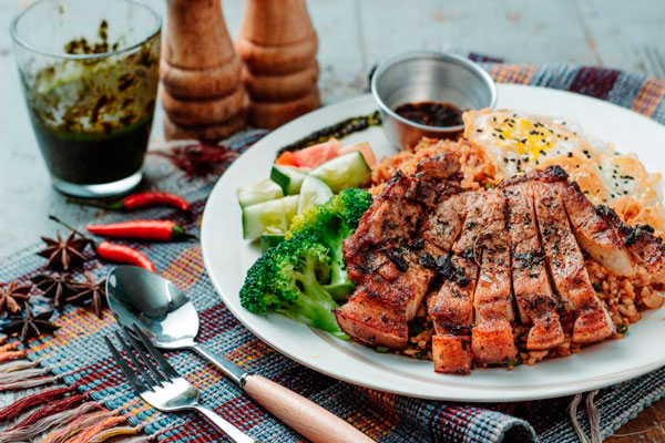 Запускается процесс брожения. Диетолог предупредила об опасном сочетании продуктов