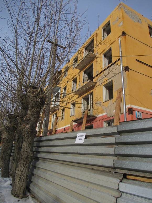 «Все переехали в новые квартиры...» Как в Каменске переселяют жильцов аварийных домов: до конца года новоселами станут еще 213 человек