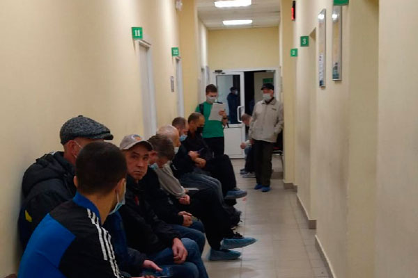 «Все симптомы «короны» есть, а им все равно». Крик души каменца, у которого вся семья слегла с COVID-19, но медиков это не особо волнует