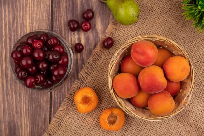 Фруктовый бум: 259 тонн сезонных деликатесов поступило в Свердловскую область | Россельхознадзор проконтролировал поставки почти 260 тонн импортных фруктов в Свердловскую область