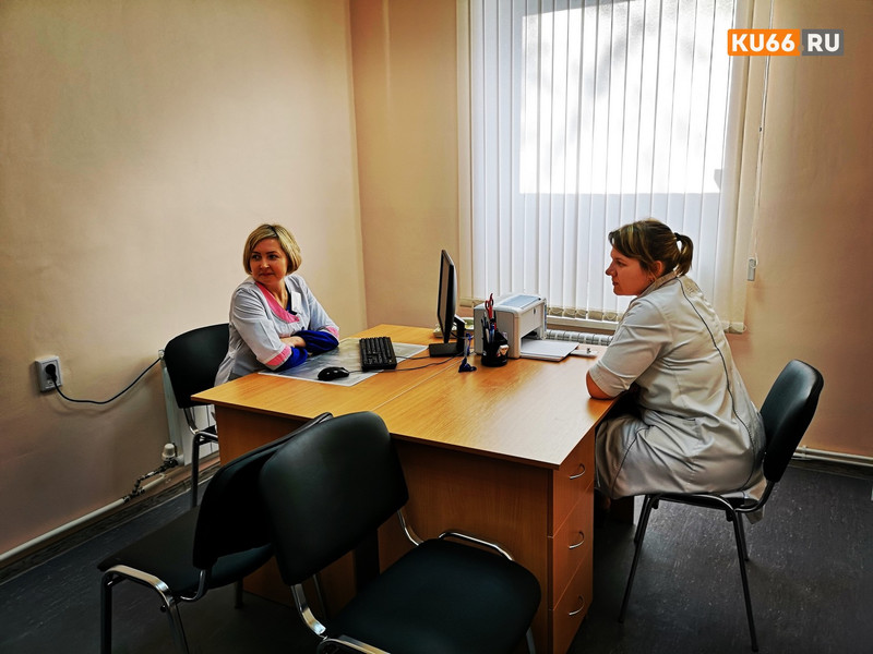 Скворцова осудила частные кабинеты врачей, работающих в госбольницах