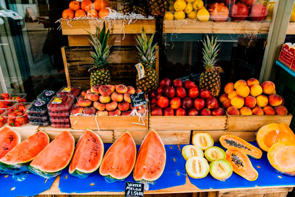 Пенсионерам перечислили фрукты, которые не стоит употреблять