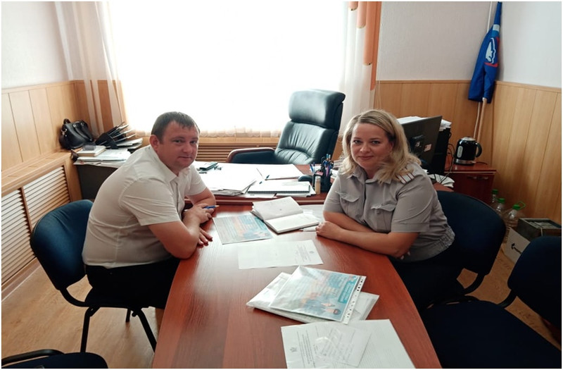 Бесплатное обучение, социальные гарантии. Курганцев агитировали устраиваться на работу в ИК-47 Каменска-Уральского