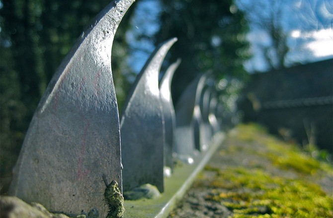 Чиков: пограничники стали запрещать российским мужчинам выезжать из страны Чиков: пограничники стали запрещать российским мужчинам выезжать из страны