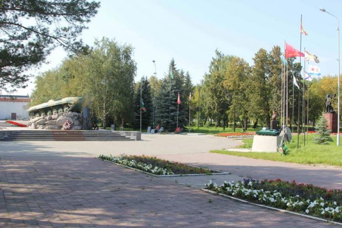 Аллея Славы будет реконструирована в Каменске-Уральском в 2025 году  | На реконструкцию Аллеи Славы в Каменске-Уральском выделено 50 млн рублей 