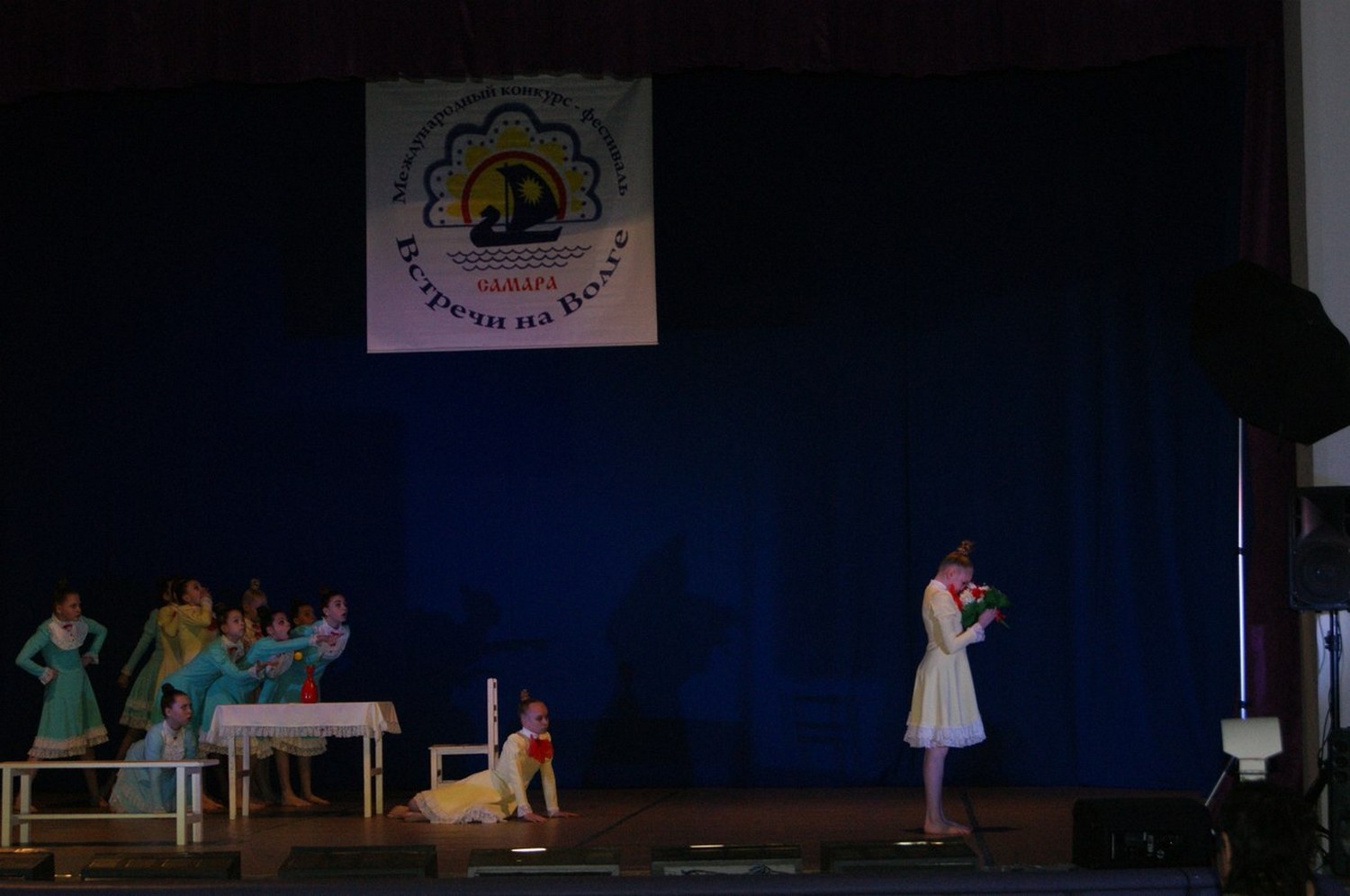 Танцоры из Каменска-Уральского «дали жару» на фестивале в Самарской области. Домой вернулись с дипломами лауреатов и массой впечатлений...