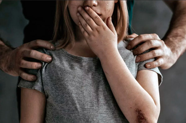 В Красноярском крае убили 12-летнюю девочку. Полиция не заводила дела после ее жалоб на изнасилование и угрозы