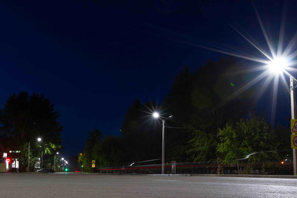 Власть похвасталась проведенными работами, которые позволили улучшить освещение улиц и пешеходников в Каменске-Уральском