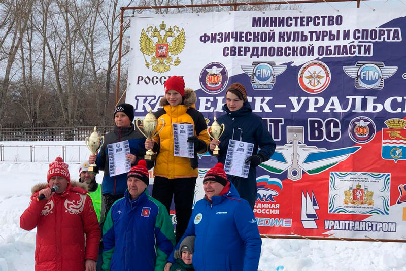 Зимний сезон завершен, через неделю начинается летний: юные картингисты из Каменска-Уральского продолжают бороться за победу. И успешно!