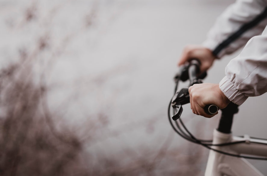 Пьяная следовательница насмерть сбила велосипедиста | В Мариинске следователь задавила велосипедиста