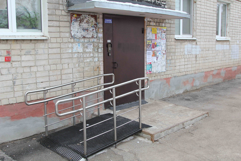 Переоборудование помещений и отдельный лифт: в мэрии рассказали, какие условия создают для инвалидов в Каменске-Уральском по их же просьбам