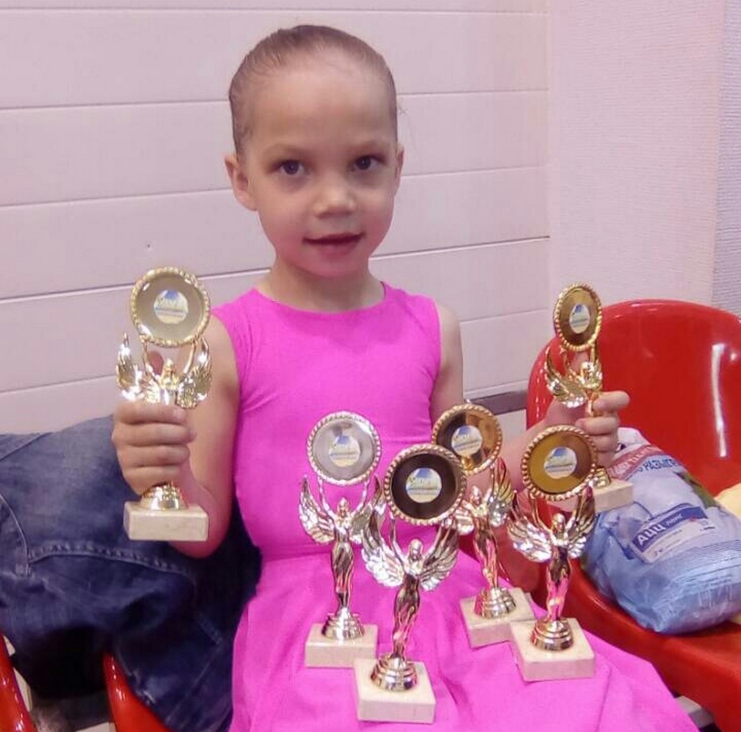 Юные звезды из Каменска-Уральского покорили Анапу – на троих заработали, «золото», «серебро» и три «бронзы»