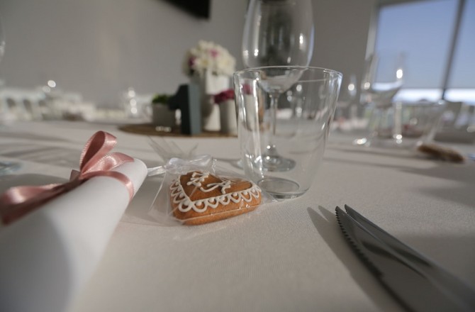 Женщина зарезала мужа на свадьбе