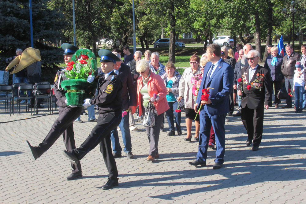 В день памяти небесного покровителя Каменска-Уральского в городе вспомнили защитников Отечества. «Мы выражаем скорбь матерям и вдовам…»