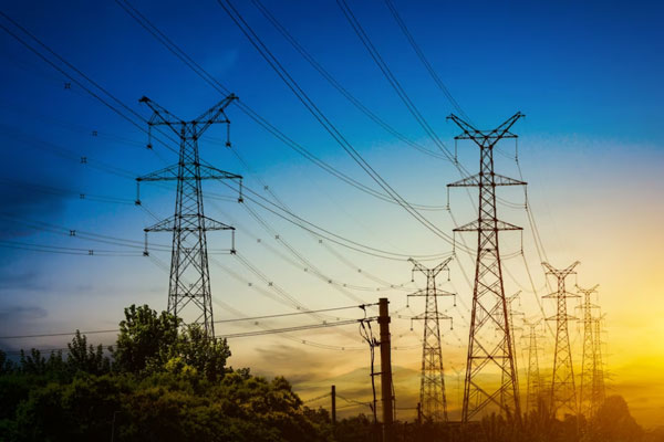 В регионах РФ исчезнут мелкие энергетические компании | Совфед одобрил изменения в закон "Об энергетике"