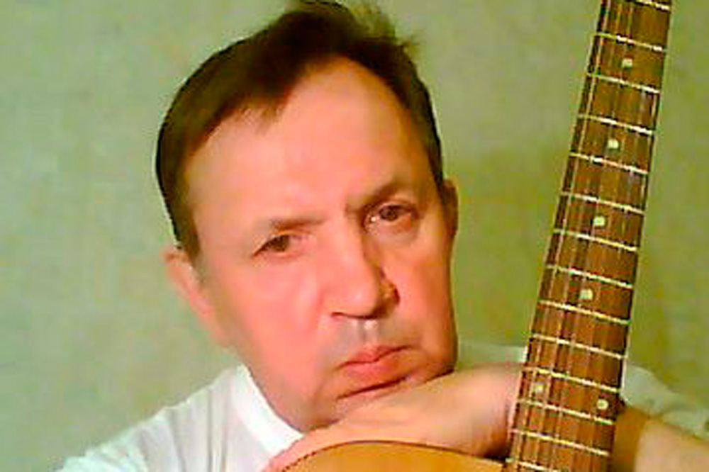 В Каменске-Уральском пропал пенсионер — уже две недели не выходит на связь. Возможно, он где-то в Екатеринбурге. Может Вы что-то знаете?