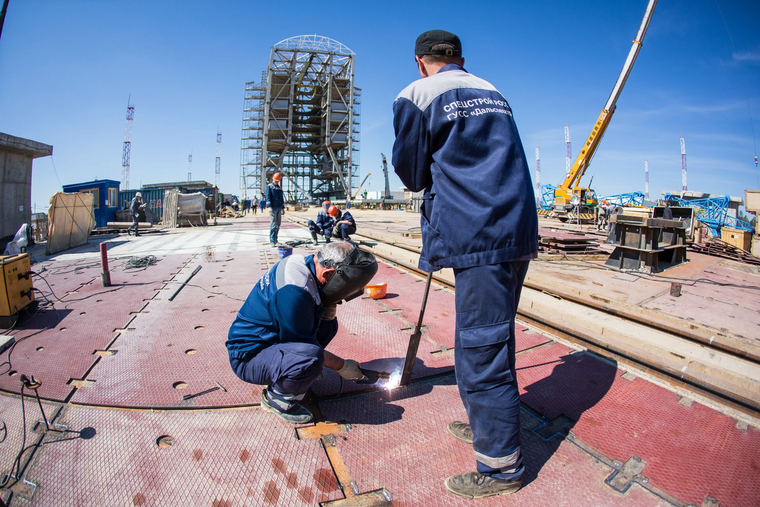 Путин отдаст строительство космодрома Восточный военным