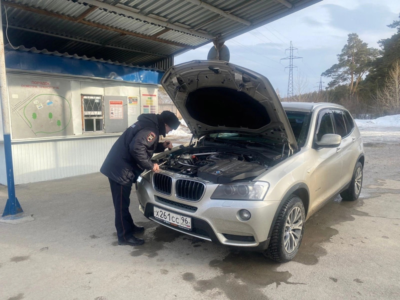 В Каменске-Уральском изменили график осмотра транспортных средств