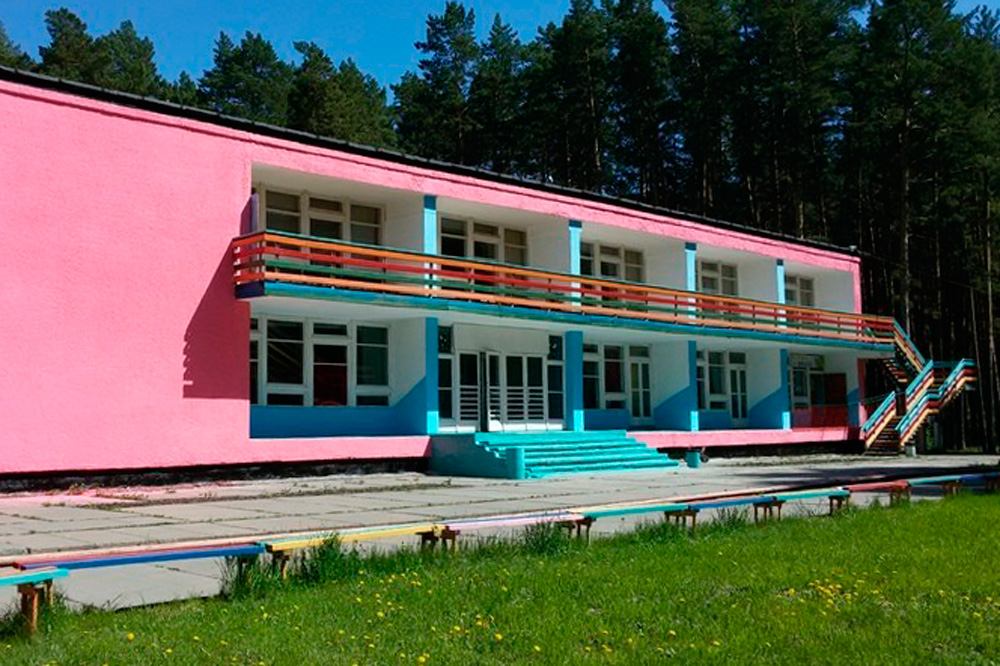 Летние лагеря готовы и здесь безопасно – уверены чиновники Каменска-Уральского. Говорят, каждый объект проверяли с особым усердием Летние лагеря готовы и здесь безопасно – уверены чиновники Каменска-Уральского. Говорят, каждый объект проверяли с особым усердием