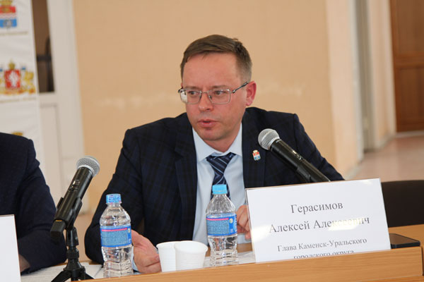 Мэр ответит в мае. Проектирование нового моста через Исеть на паузе