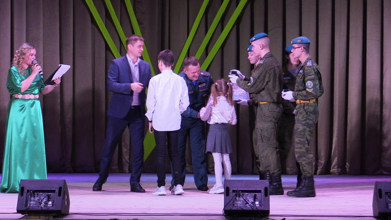 Велел сестре отойти: дети спасли тонущего друга под Владимиром