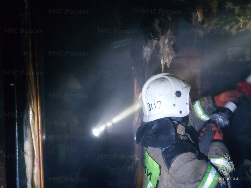 В селе под Каменском-Уральским сгорела ещё одна баня В селе под Каменском-Уральским сгорела ещё одна баня