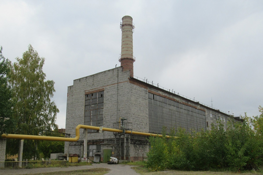 Зимовать в тепле будут нынче жители Ленинского, Первомайского и Олимпийского поселков Каменска. Если что, все претензии к энергетикам
