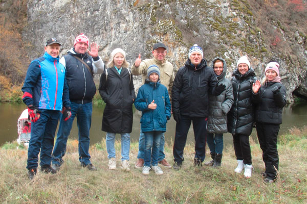 День ходьбы в Каменске-Уральском: тысячи горожан в воскресенье вышли на прогулку по маршруту, который по душе: от 2,5 км и больше...