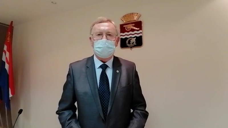 Проверяют документы, потом будет конкурс. Какая работа проводится в эти дни в рамках подготовки к «выборам» мэра Каменска-Уральского? Проверяют документы, потом будет конкурс. Какая работа проводится в эти дни в рамках подготовки к «выборам» мэра Каменска-Уральского?