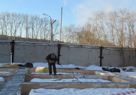 Подрядчик сдал фундамент новой газовой котельной, строящейся в Ленинском поселке Каменска-Уральского. Говорят, запуск запланирован на март