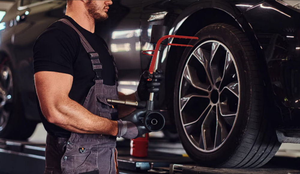 Миф: летом можно ездить на шипах. Правда: штраф 500 рублей. Когда менять резину по закону? | Штраф 500 рублей за неправильные шины: когда менять резину по закону?