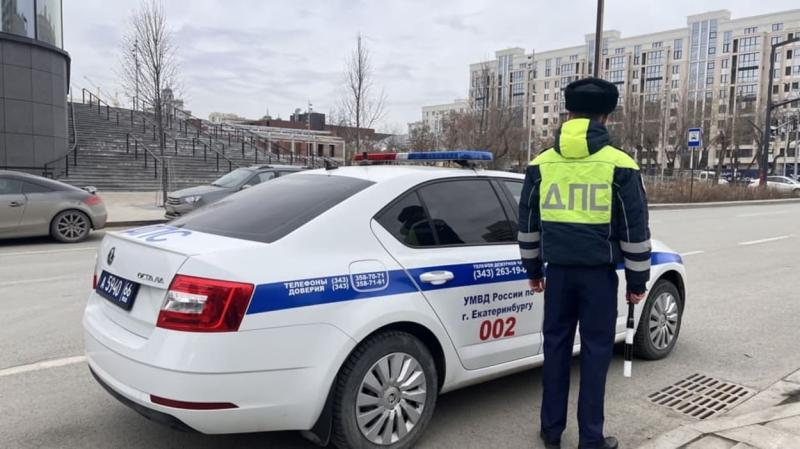 Рейд против пьяных водителей стартовал в Екатеринбурге — как сообщить о нарушителях | В Екатеринбурге стартовал рейд «Стоп-контроль» против пьяных водителей