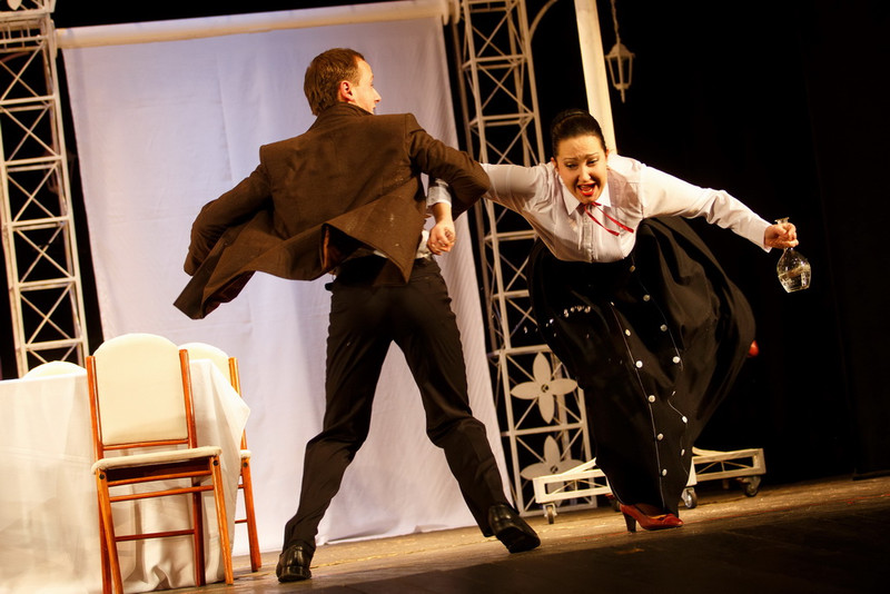 Откровенно о взрослых вещах. В Каменске покажут спектакль питерского режиссера — он может не понравиться любителям строгой классики Откровенно о взрослых вещах. В Каменске покажут спектакль питерского режиссера — он может не понравиться любителям строгой классики