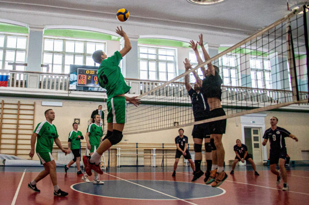 В Каменске-Уральском пройдет городская Спартакиада по волейболу В Каменске-Уральском пройдет городская Спартакиада по волейболу