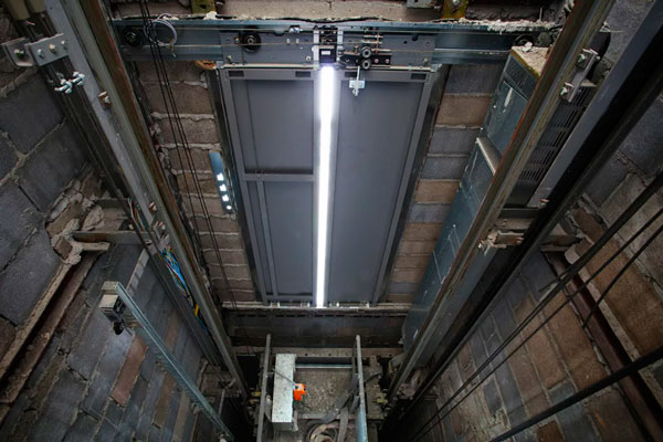 Названа причина падения лифта в "Президент-Отеле" в Москве