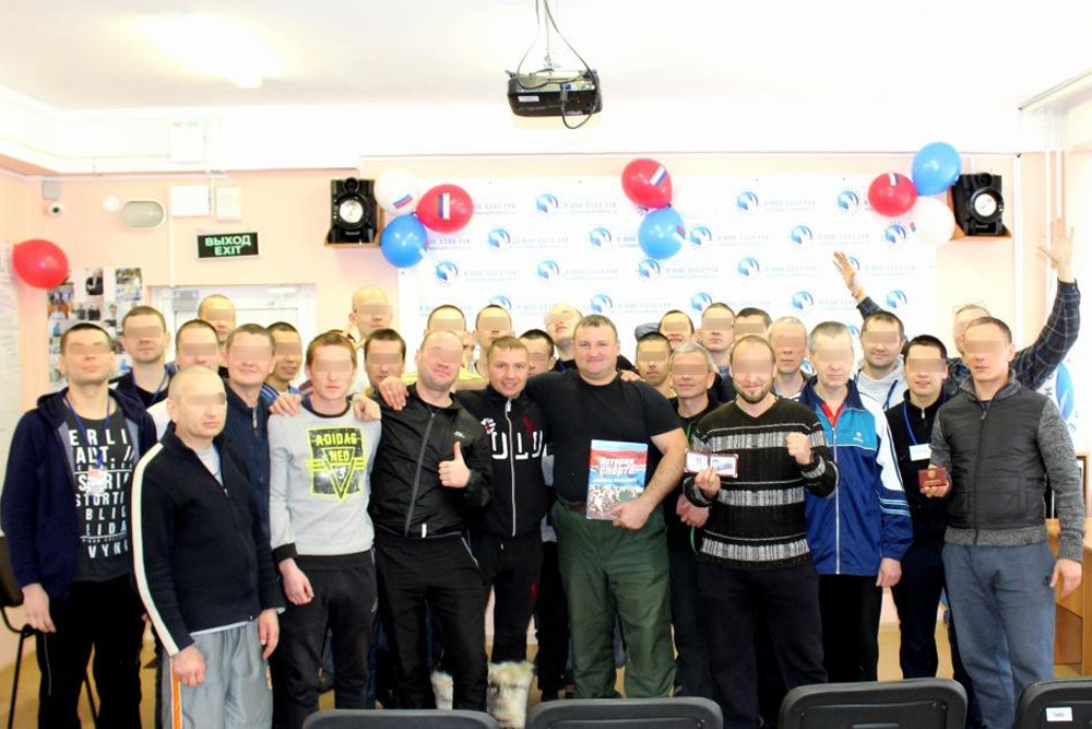 «Урал без наркотиков» посетил чемпион Европы по кикбоксингу Алексей Тухтаров