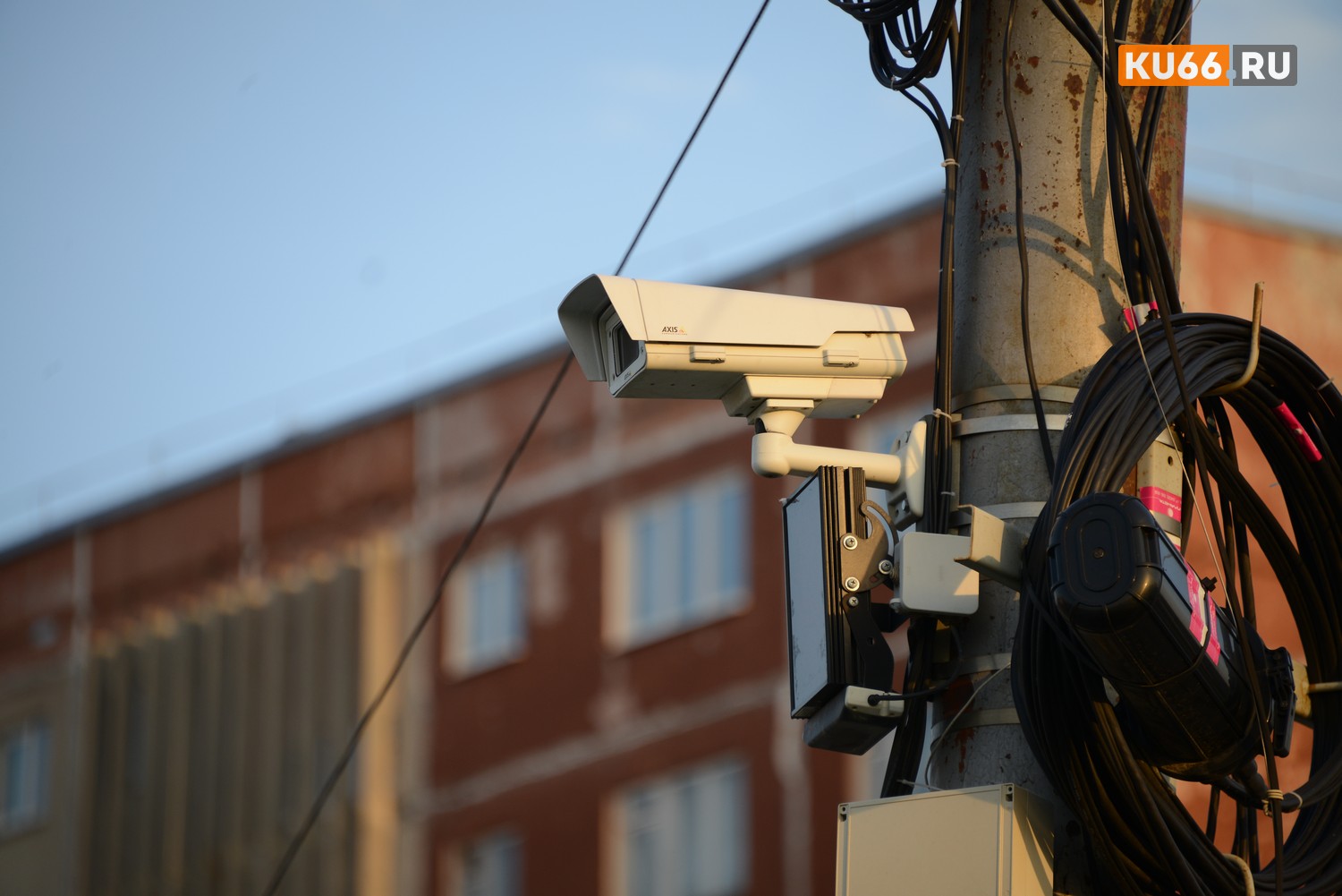 Уральские трассы заставят камерами фиксации нарушений  | Уральские трассы заставят камерами фиксации нарушений 