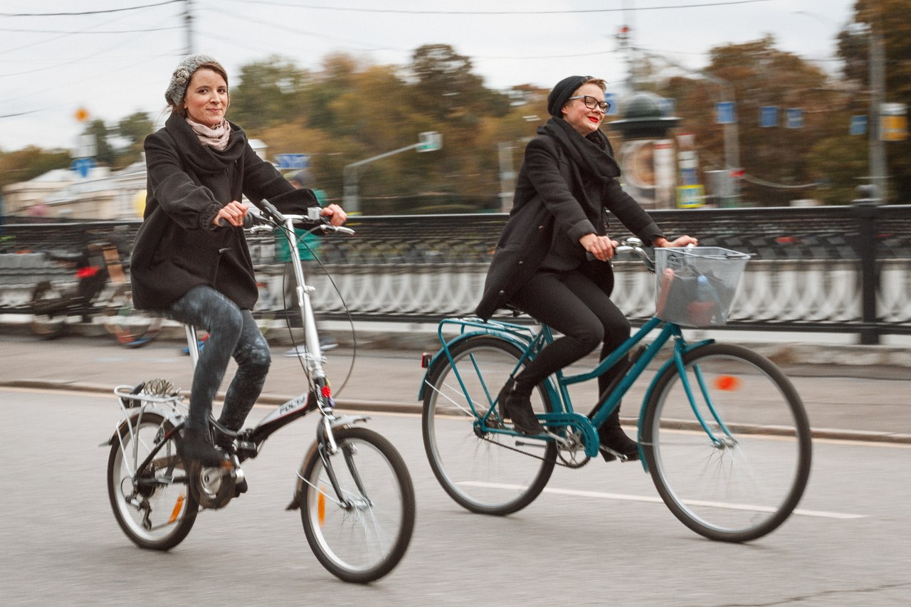 Жителям Каменска в пятницу предложили сделать то, чем занимались депутаты Госдумы РФ в прошлом году, «чтобы получить удовольствие»