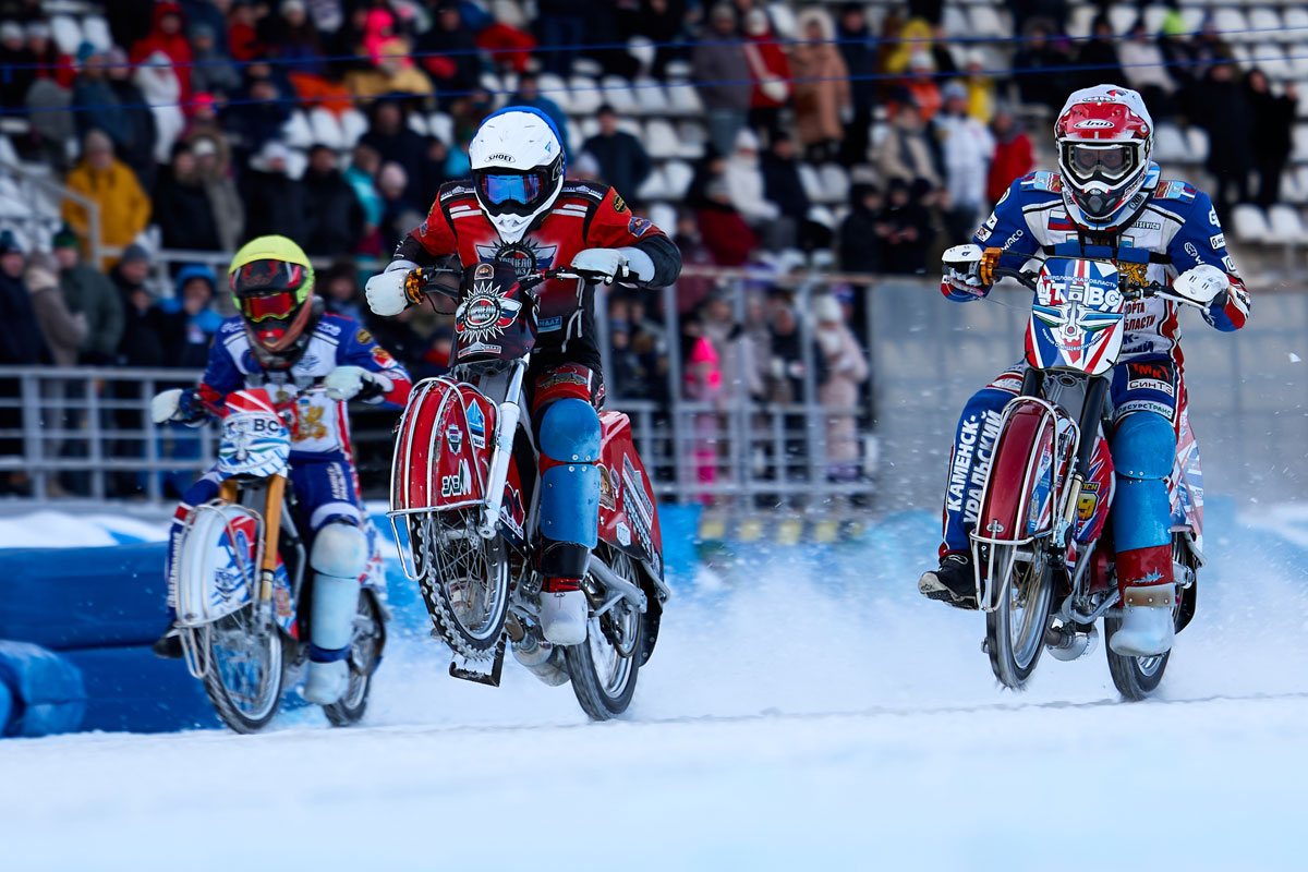 Свердловские гонщики ЦТВС завоевали бронзу на этапах Суперлиги в Тольятти | ЦТВС Свердловской области взяла бронзу на 3 и 4 этапах Чемпионата России Свердловские гонщики ЦТВС завоевали бронзу на этапах Суперлиги в Тольятти | ЦТВС Свердловской области взяла бронзу на 3 и 4 этапах Чемпионата России